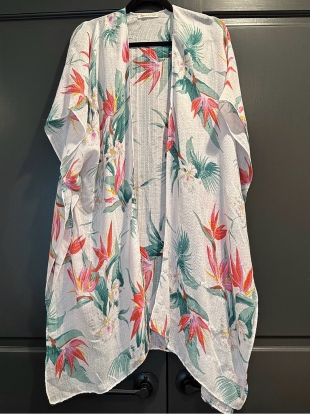 Do everything in Love kimono cardigan